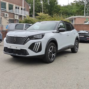 Peugeot 2008 GT Hybrid 145ch e-DCS6 Blanc Okénite VD 0km